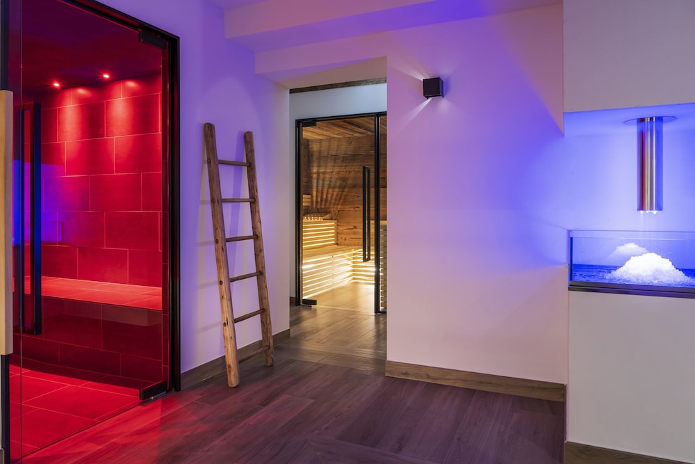 Hotel Catinaccio in Vigo Di Fassa, Italy