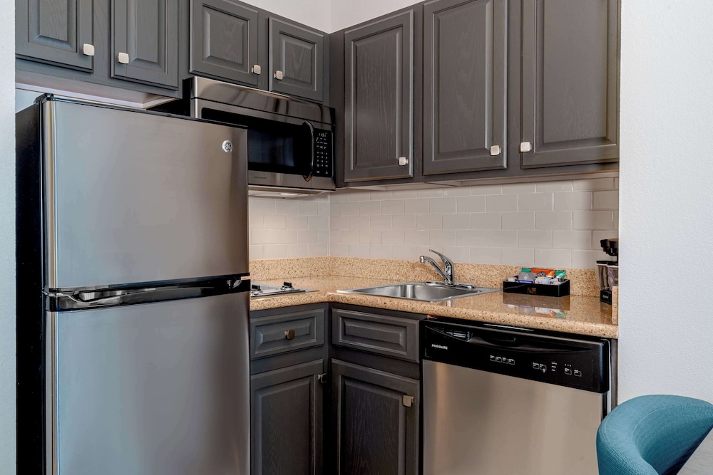 Homewood Suites by Hilton Eatontown - photo 14