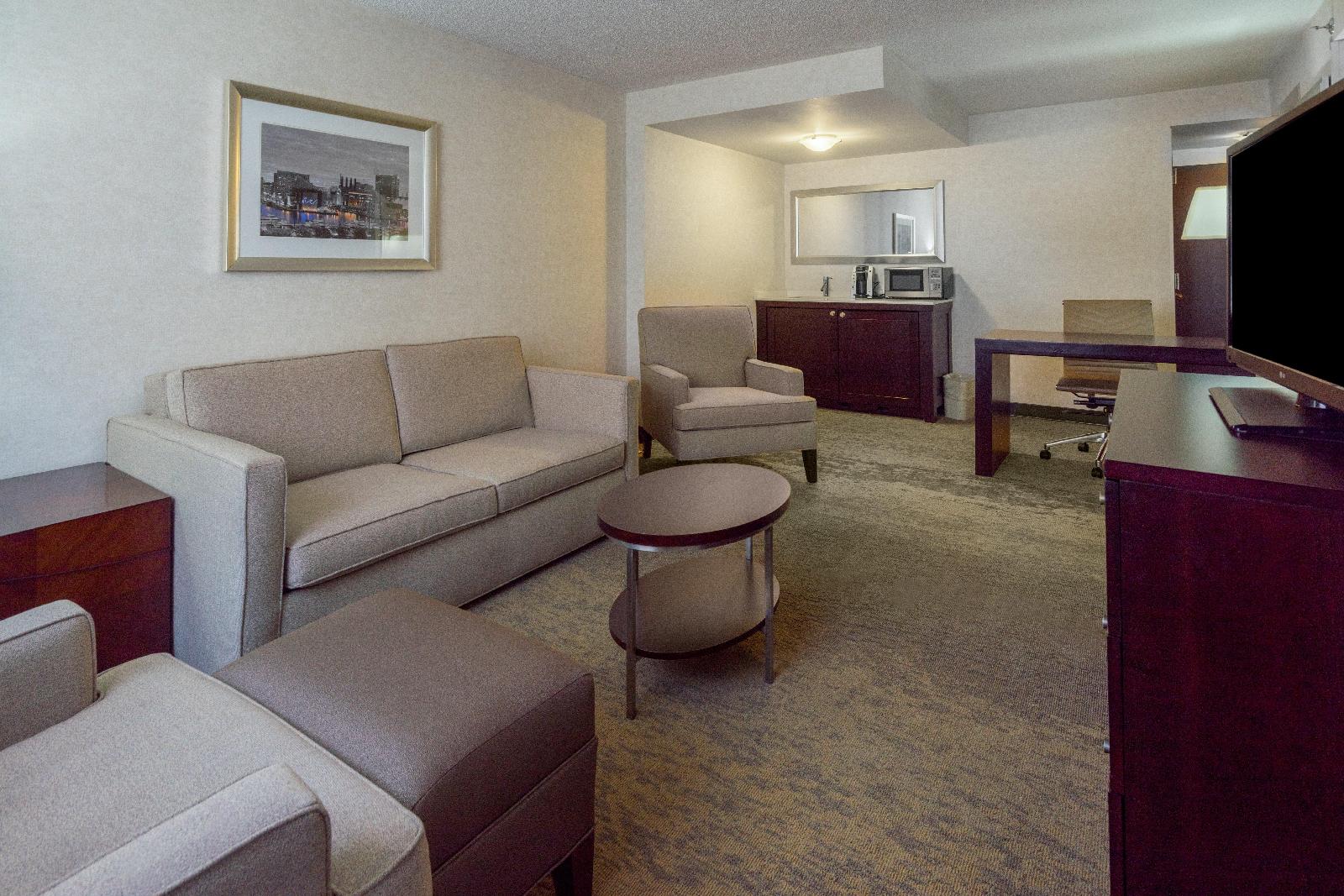 Holiday Inn Inner Harbor - photo 11