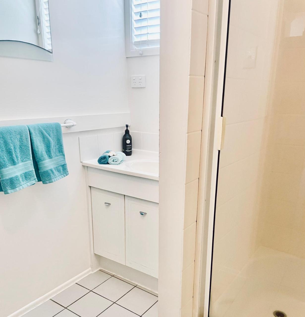 Campwin Beach House — Sarina — photo 5