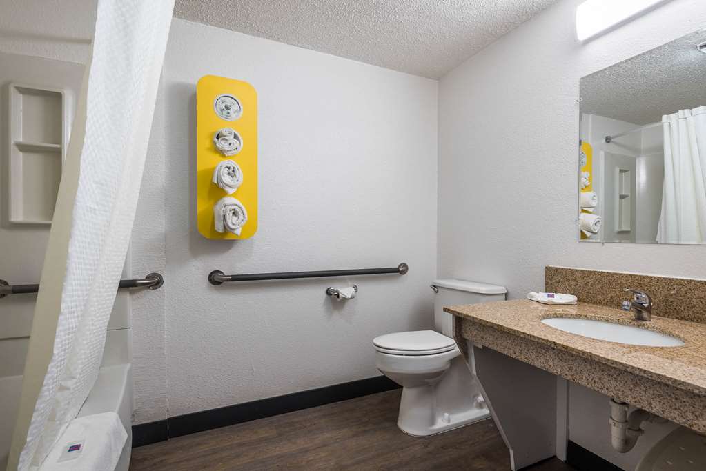 Motel 6 Bridgeview IL - photo 19