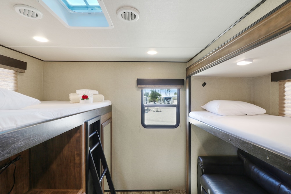 Sunshine Key RV Resort & Marina - photo 15