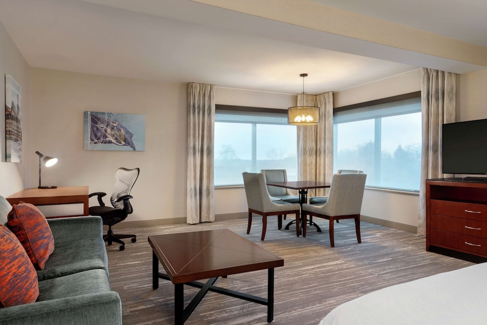 Hilton Garden Inn Troy - photo 25