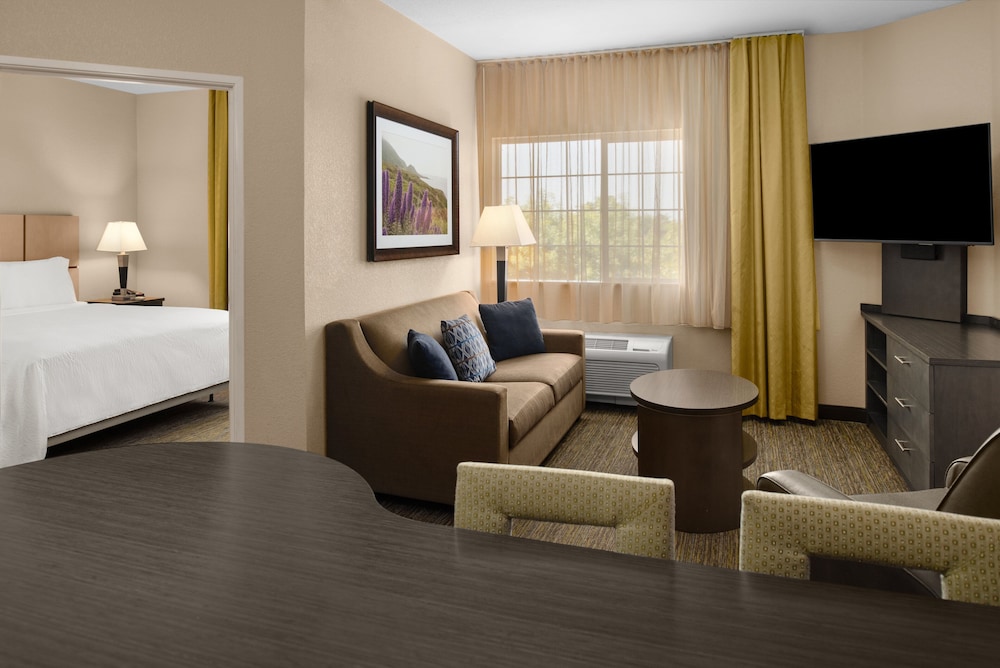 Candlewood Suites Turlock by IHG - photo 28