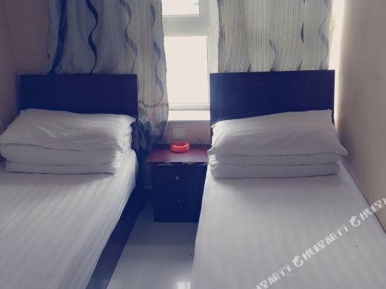 Yueliangwan Hotel — hotel in Burqin