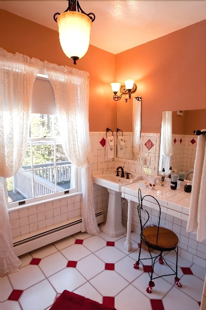 The Applewood Manor - photo 66