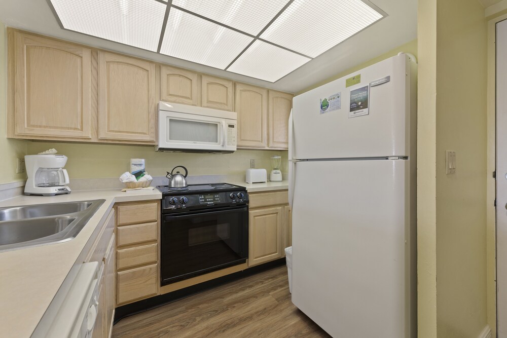 Lehigh Resort Club - photo 20