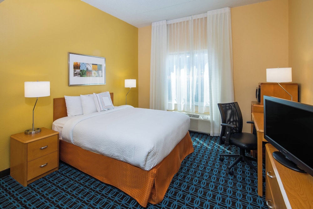 Fairfield Inn & Suites San Antonio Airport North Star Mall - photo 8