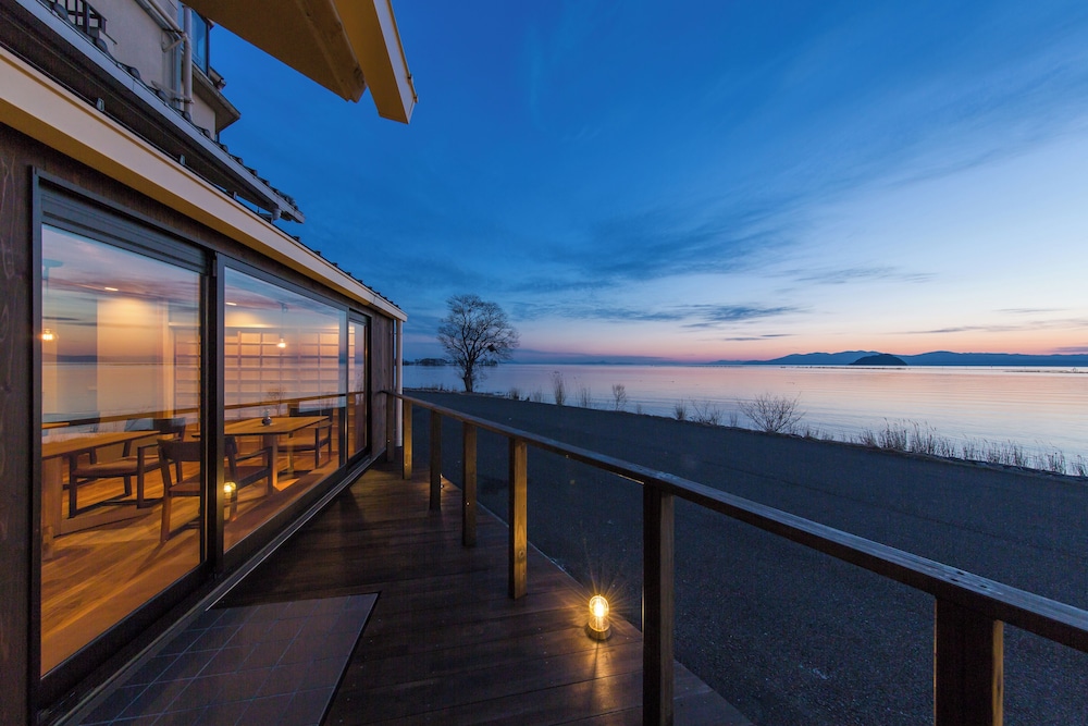 Ryokan Beniayu — 4-Star Luxury Hotel in Nagahama, Japan