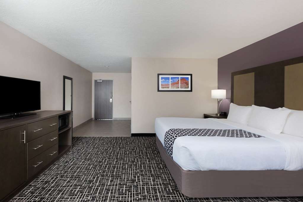 La Quinta Inn & Suites by Wyndham Kanab - photo 26