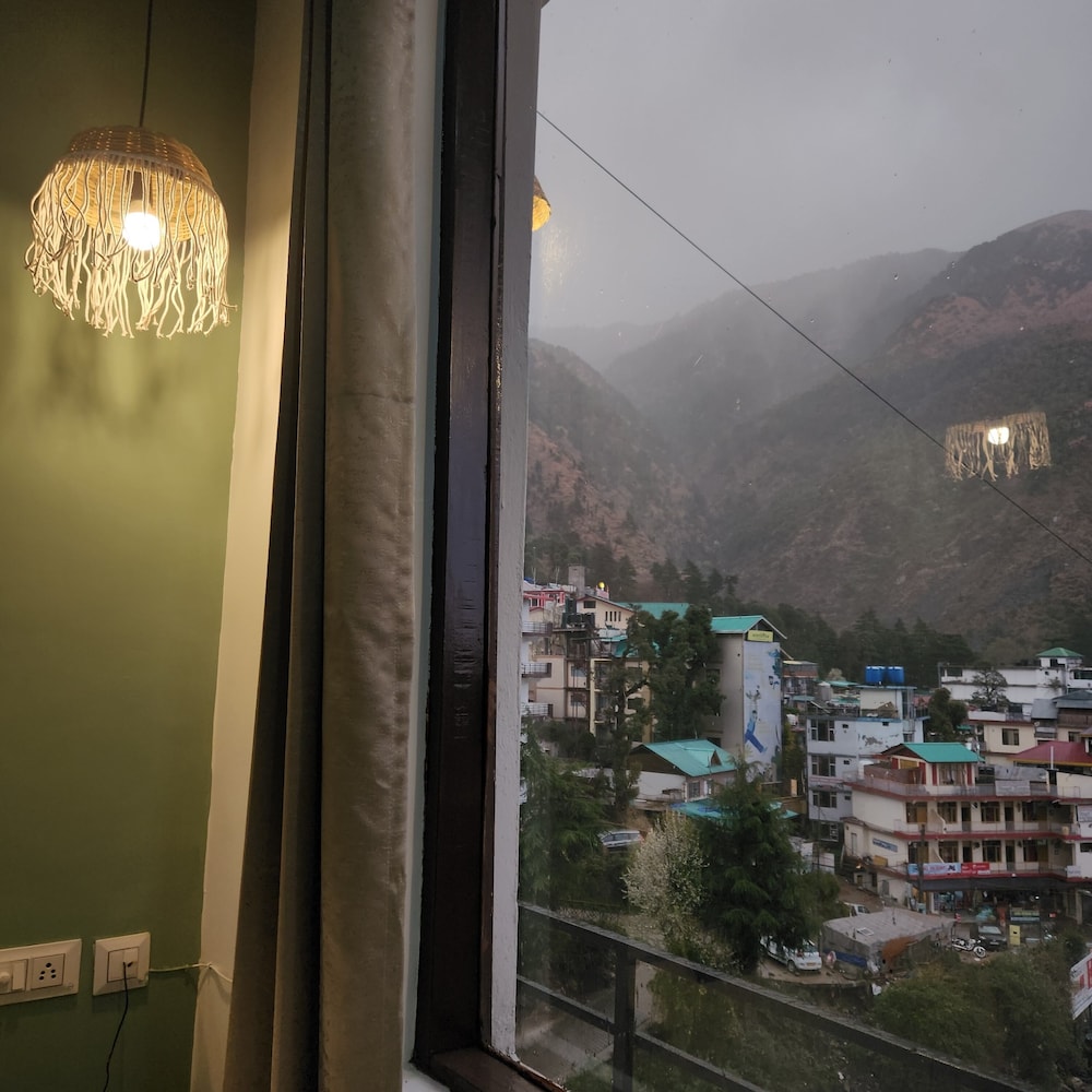 Hotel Mahadev in Dharamsala, India