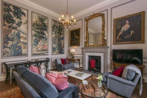 The Earl & Countess at Thirlestane Castle — Lauder — photo 3