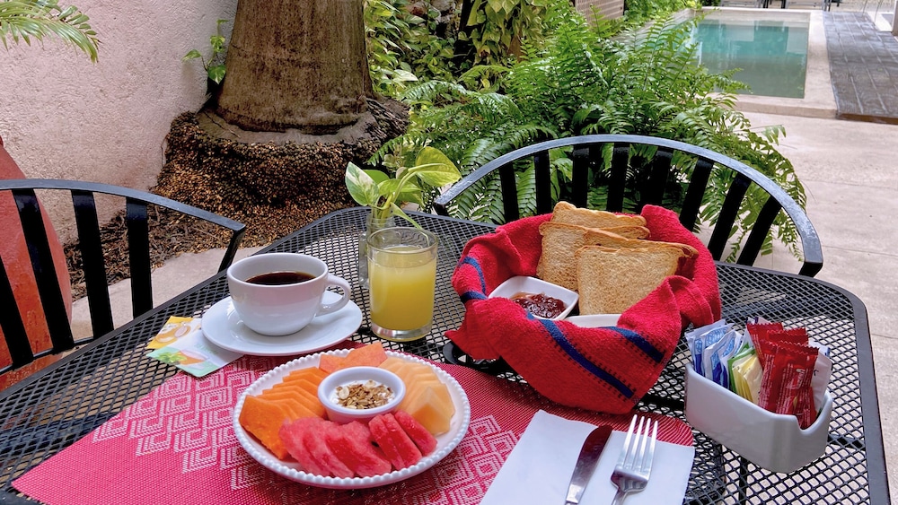 Breakfast meal