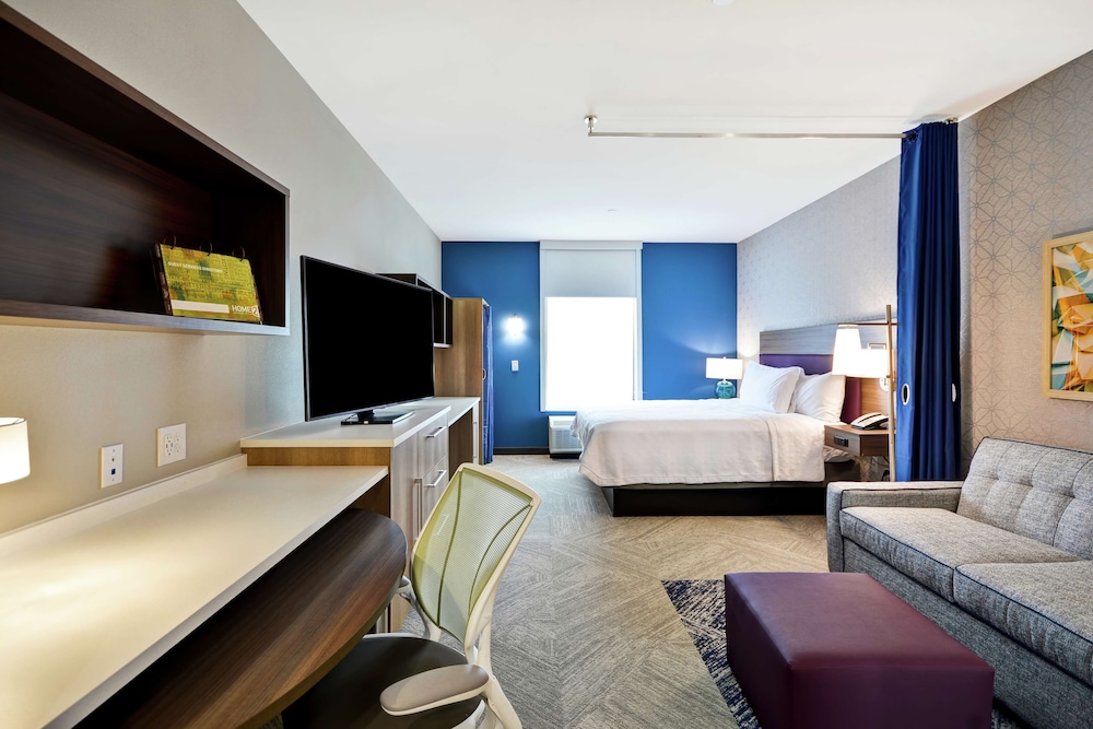 Home2 Suites by Hilton Plano Legacy West - photo 18