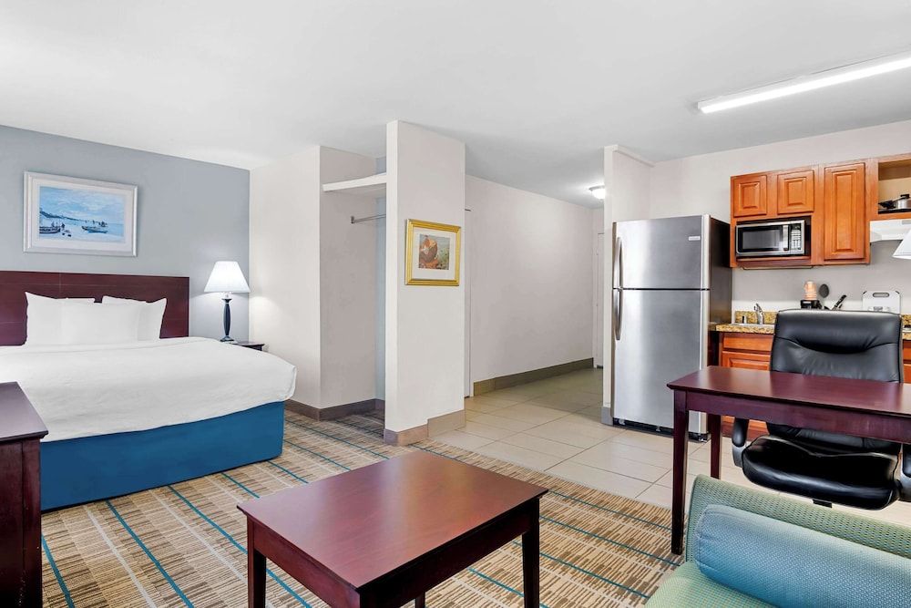 MainStay Suites Addison Dallas - photo 15