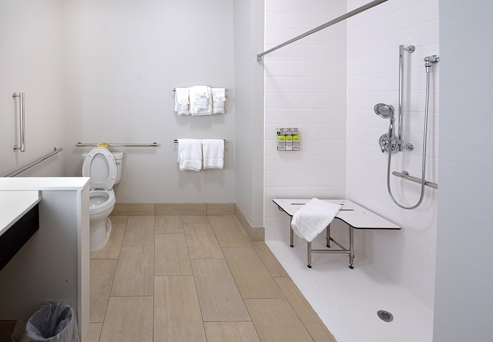Holiday Inn Express & Suites Wentzville St Louis West by IHG - photo 8