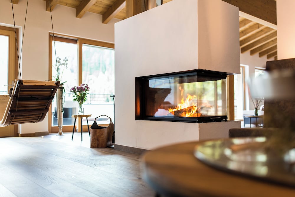 Lechquell Hotel Post — 4-Star Luxury Hotel in Steeg, Austria