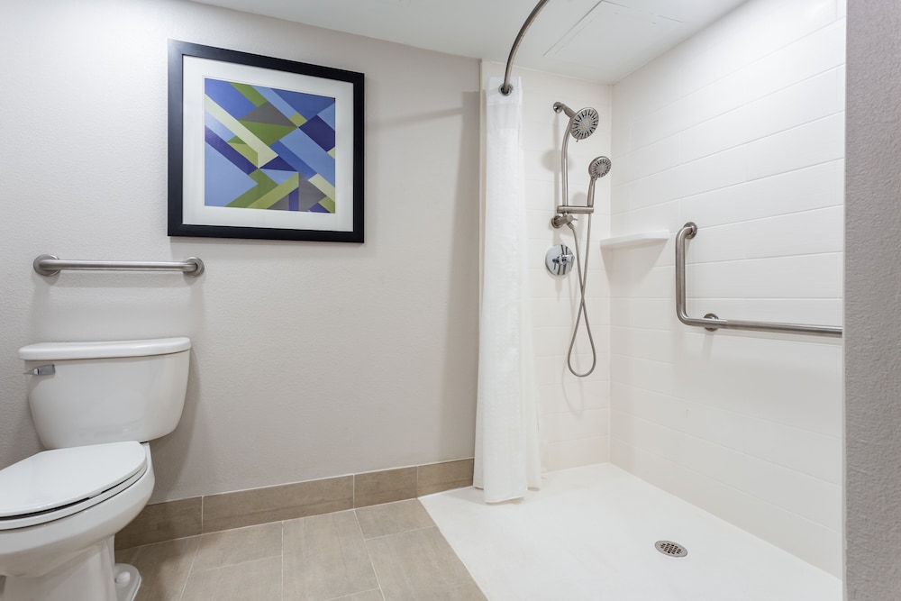 Holiday Inn Express Exton by IHG - photo 20
