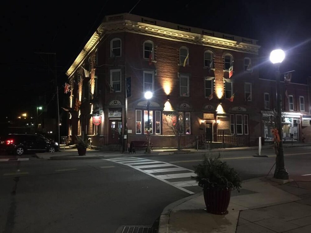 The Hotel Belvidere - photo 36