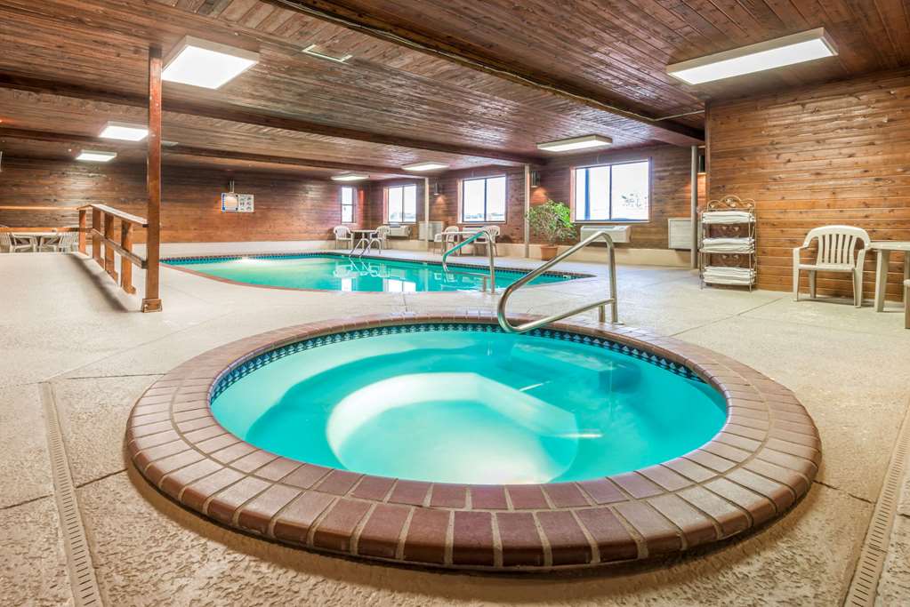 Super 8 by Wyndham Salina I 70 - photo 10
