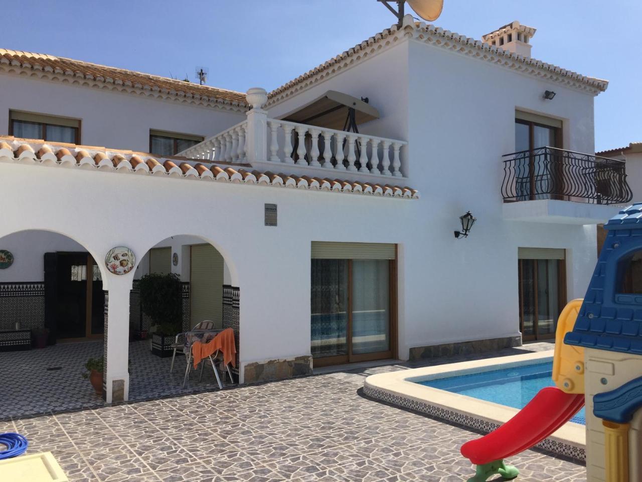 Esperanza - carbon neutral hotel in Torrevieja