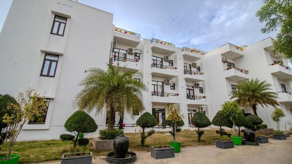 Elegance Resort in Mathura, India