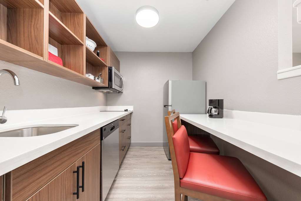 Hawthorn Extended Stay by Wyndham Bedford Dallas - photo 22