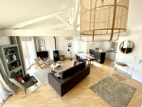 L Oiseau in Saint-Hilaire-De-Riez, France