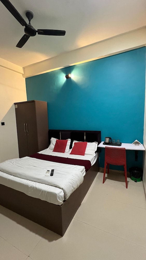 Hotel Mauris Inn — Indore — photo 3