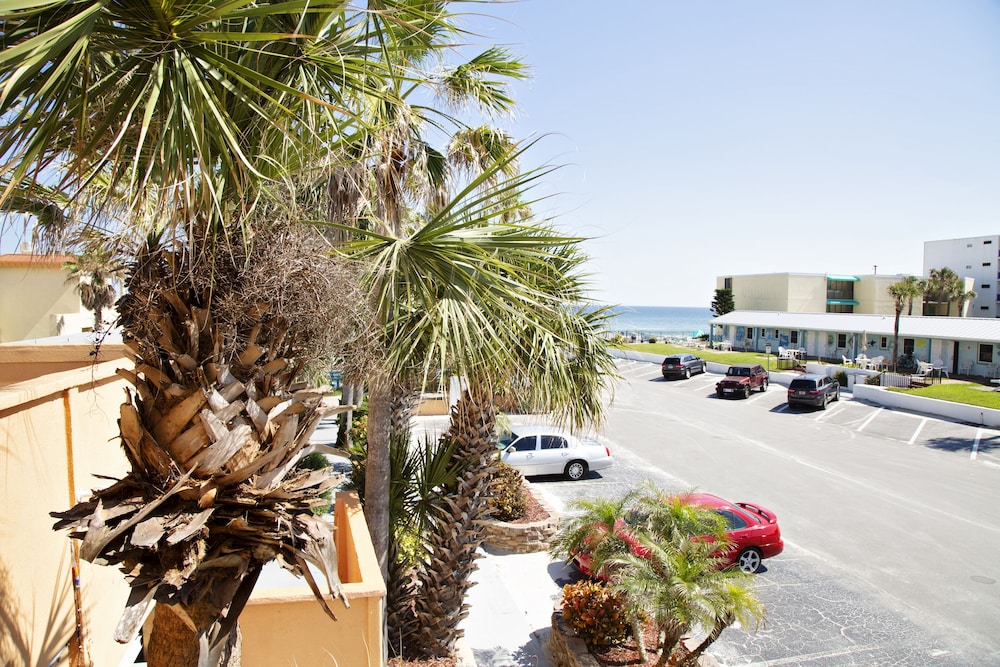 Dream Inn - photo 56