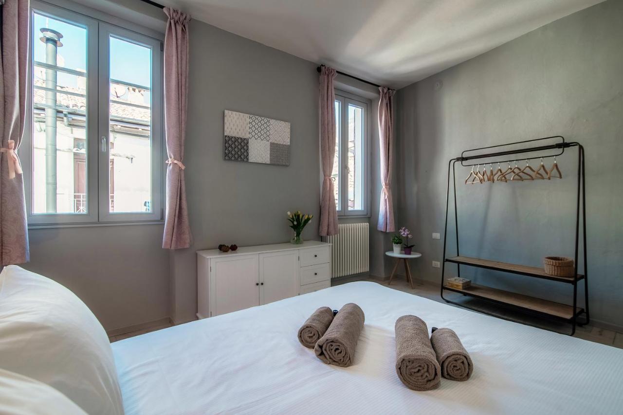Barbablue Flat the House of Travelers — 4-Star Luxury Hotel in Como, Italy