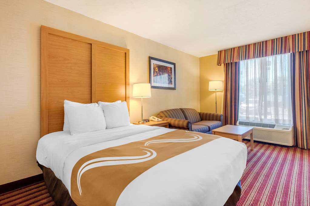Quality Inn Exit 4 - photo 17