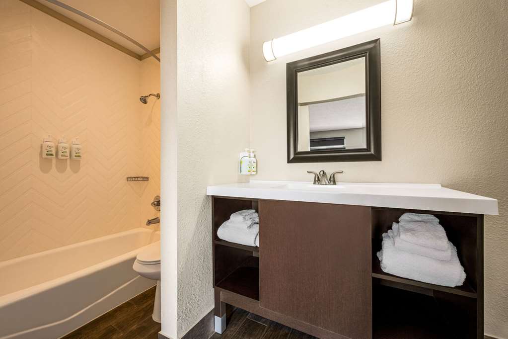 Baymont by Wyndham Kingman - photo 24