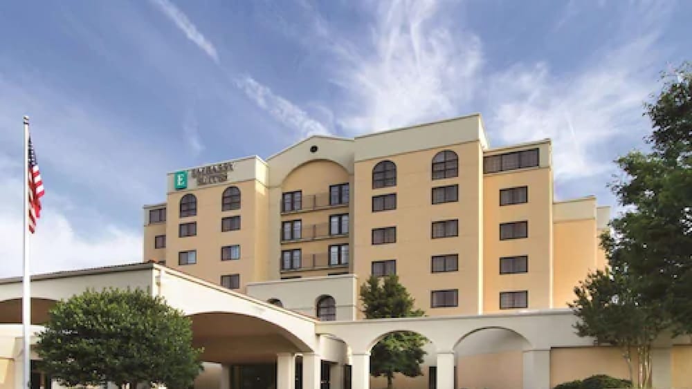 Embassy Suites by Hilton Greensboro Airport - photo 46