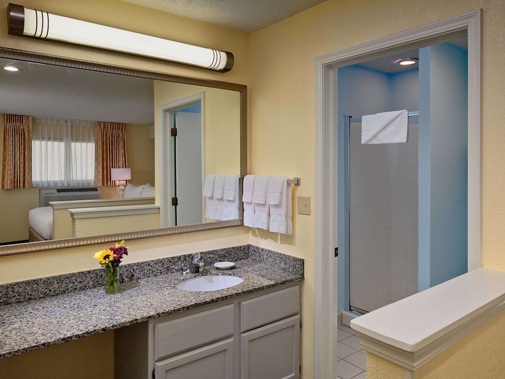 Sonesta ES Suites South Brunswick Princeton - photo 27