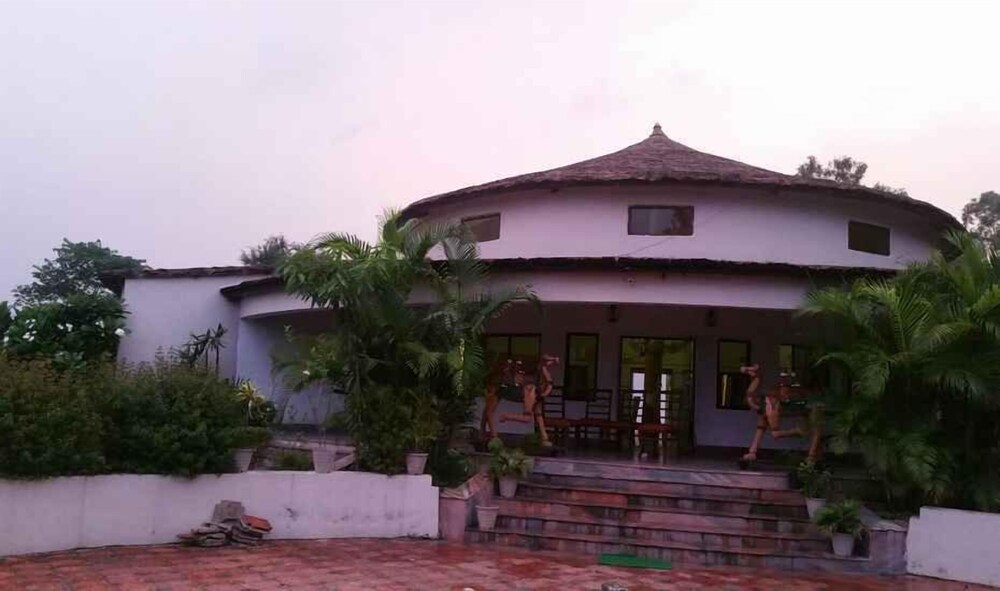Adb Rooms Corbett Jungle Holiday Spa in Haldwani, India