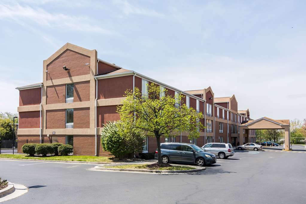 Comfort Inn at Joint Base Andrews - photo 3