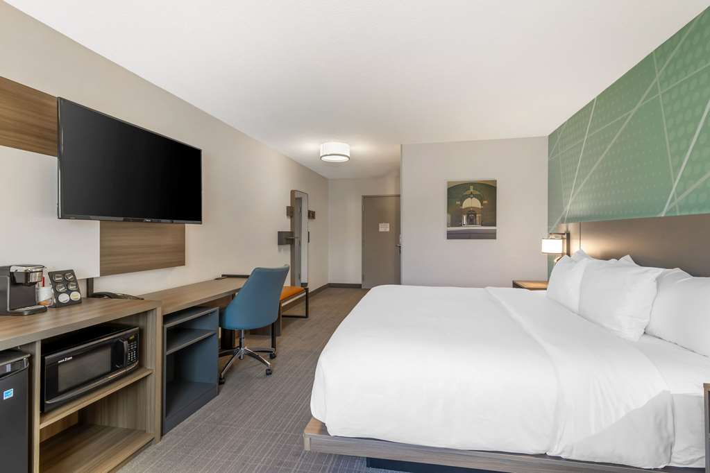Comfort Inn & Suites Saratoga Springs - photo 11