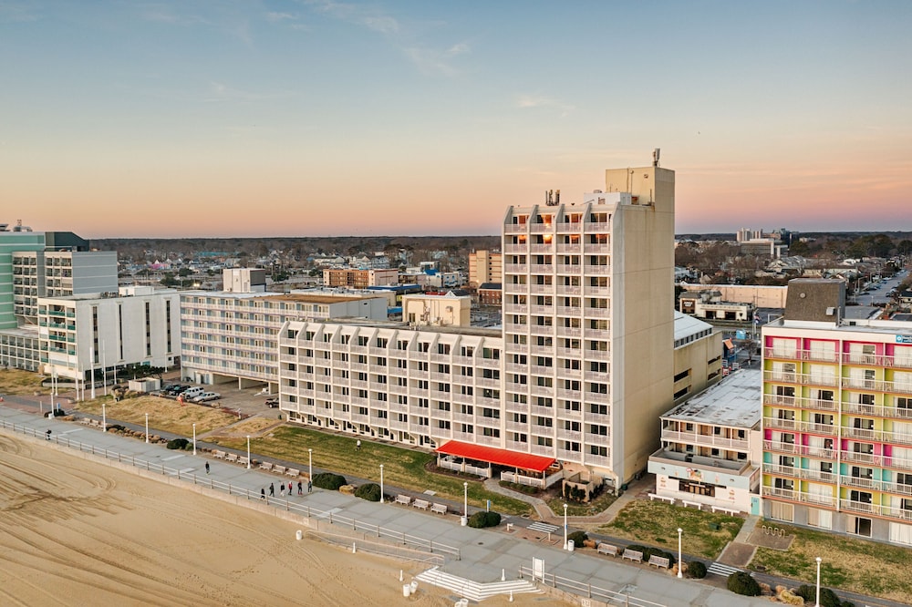 Ocean Sands Resort Oceanfront Virginia Beach by Vacatia - photo 40
