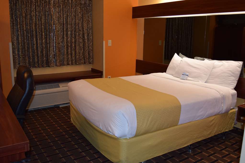 Microtel Inn & Suites by Wyndham Rock Hill Charlotte Area - photo 13