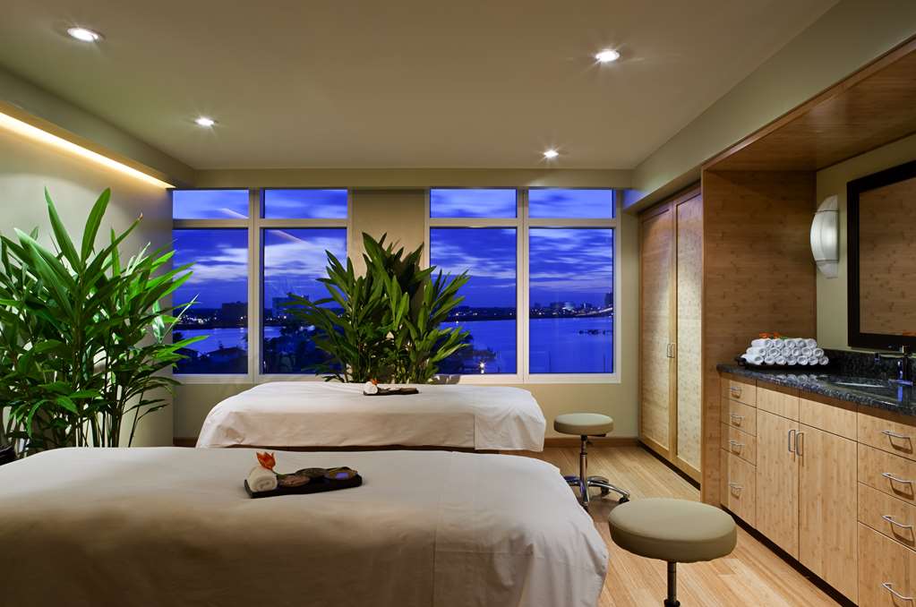 Hyatt Regency Clearwater Beach Resort and Suites - photo 80