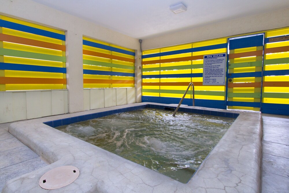 Beach House Resort 5 by RedAwning - photo 15