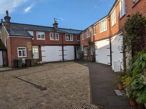 Lovely Stable mews in hidden location — 4-Star Luxury Hotel in Royal Tunbridge Wells, United Kingdom