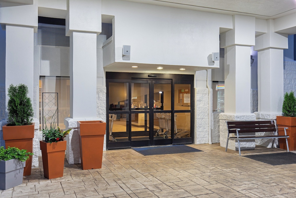 Holiday Inn Express & Suites Kimball by IHG - photo 28