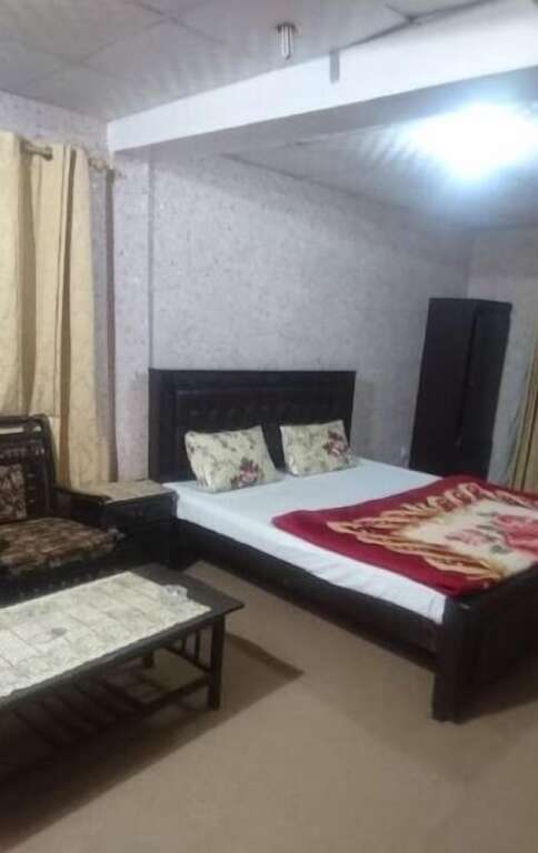 Hill View Guest House — Rawala Kot — photo 3