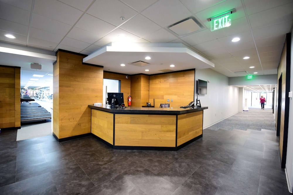 DoubleTree By Hilton Baltimore North Pikesville - photo 39