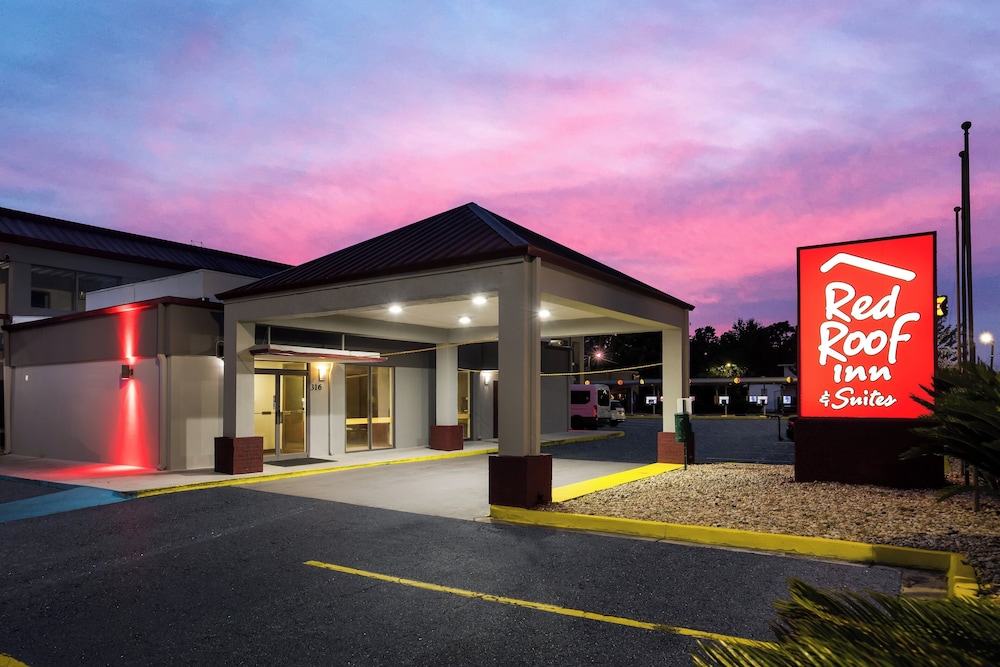 Red Roof Inn & Suites Statesboro University - photo 30