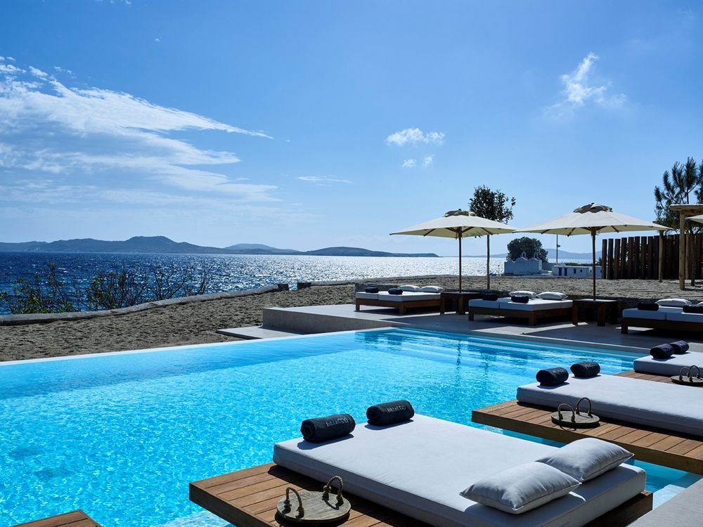 The Coast Bill&Coo The Leading Hotels of the World in Mykonos, Greece