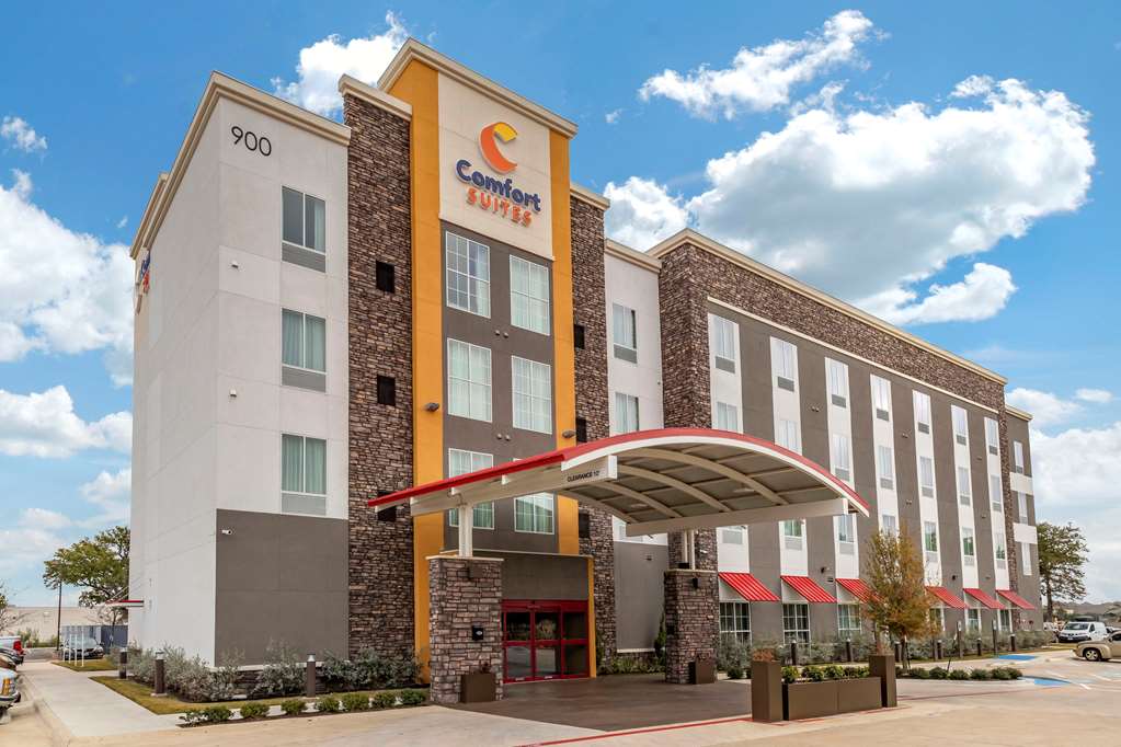 Comfort Suites Texas - featured photo