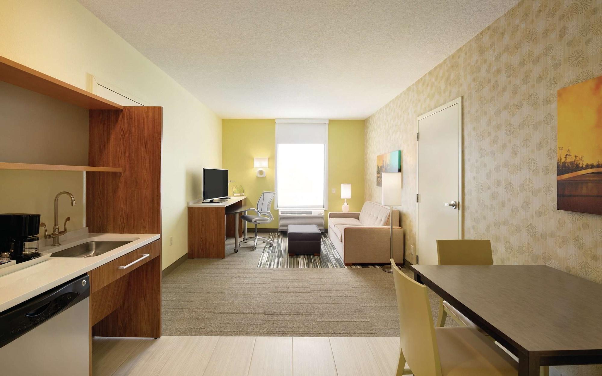 Home2 Suites by Hilton Minneapolis Bloomington - photo 12